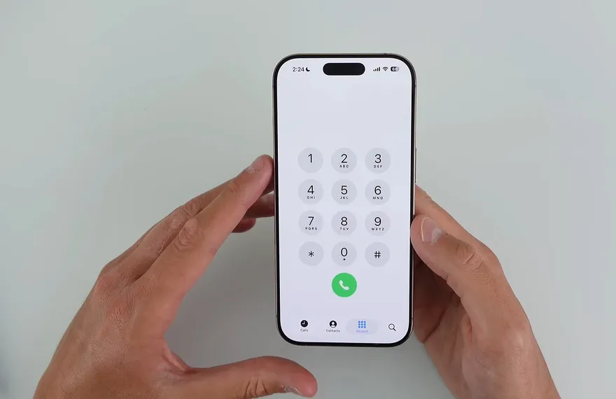 Đánh giá nhanh iOS 26 Beta 1: Đột phá trong thiết kế