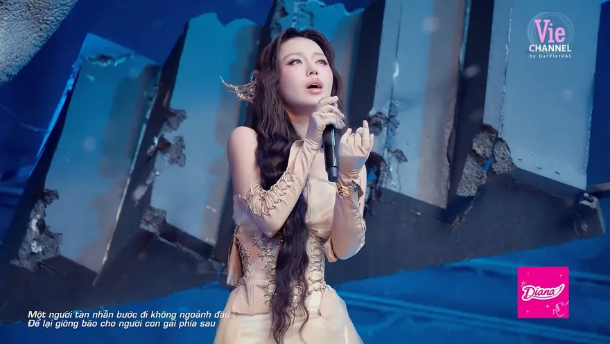 Lời bài hát “Từng” – Em Xinh Say Hi Live Stage 1