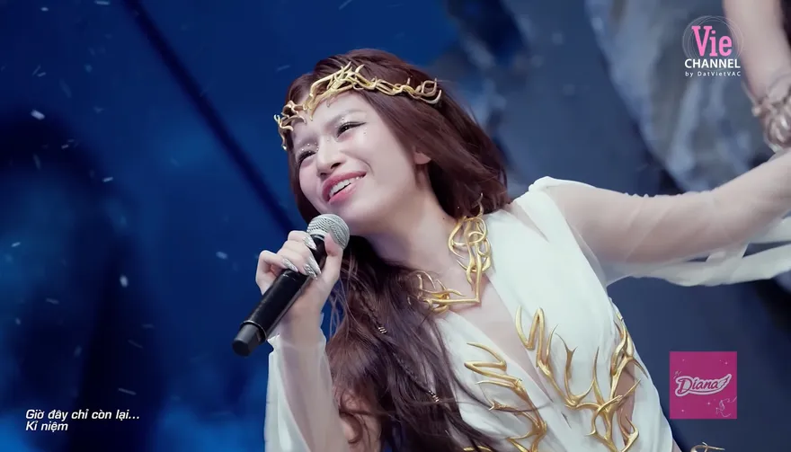 Lời bài hát “Từng” – Em Xinh Say Hi Live Stage 1