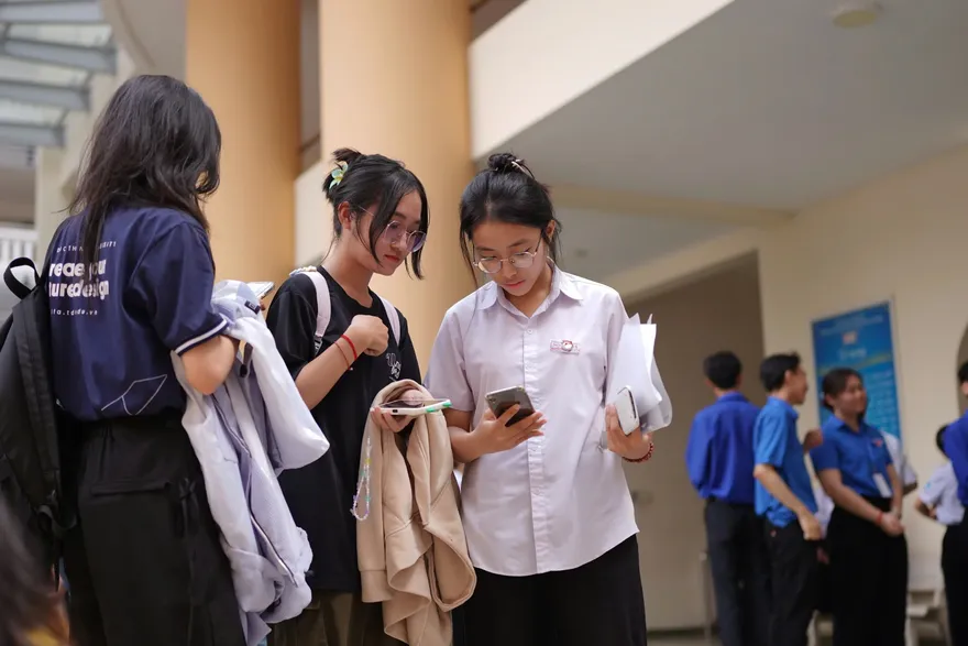 Điểm chuẩn tuyển sinh Đại Học Sư Phạm TP.HCM năm 2025