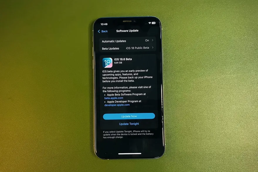 iPhone nào nên cài đặt iOS 18.6 Public Beta 1?
