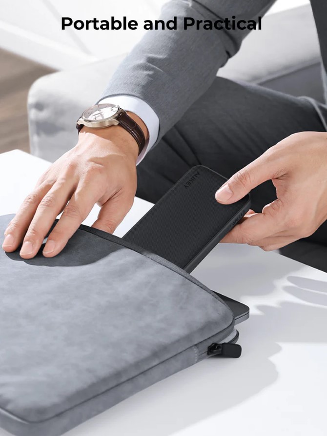 Pin sạc dự phòng Aukey 10.000 mAh 15W Spark Go PB-Y46