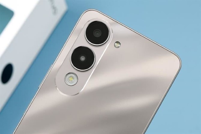 Điện thoại Vivo Y04 6GB 128GB