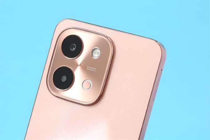 Điện thoại Vivo Y28 8GB 128GB