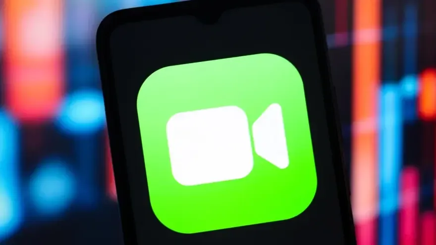 Cách iOS 26 tự ngắt gọi video khi có người không mặc đồ