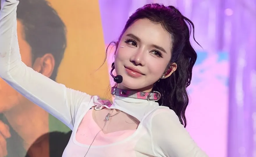 Lời bài hát Em Không Trách Anh Đâu - LyLy ft Danmy