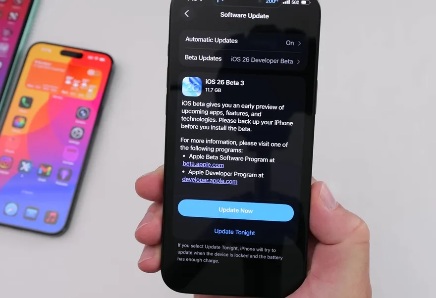 Ai nên cập nhật iOS 26 Beta 3 ngay lúc này?