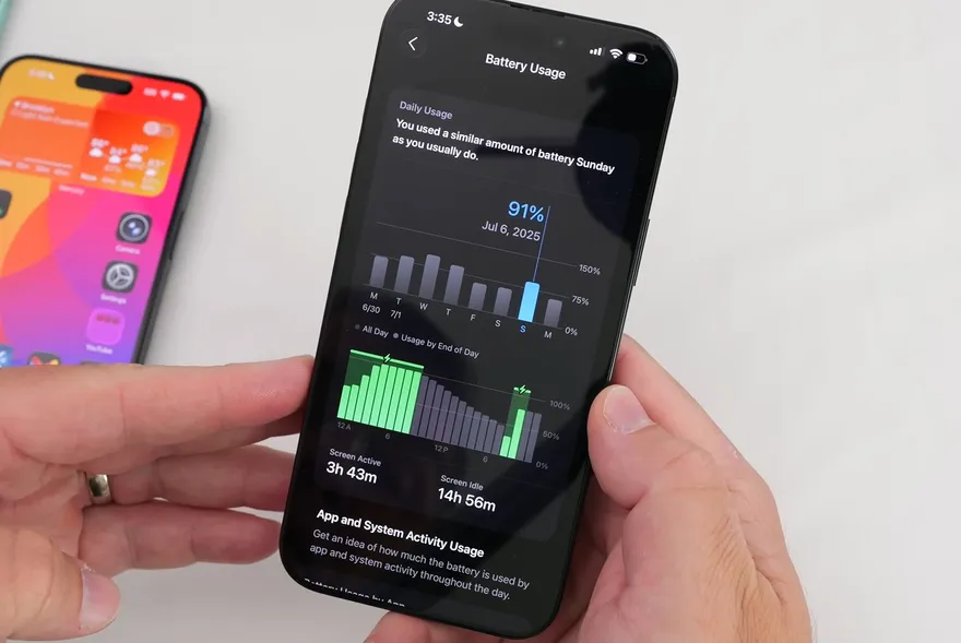 Ai nên cập nhật iOS 26 Beta 3 ngay lúc này?