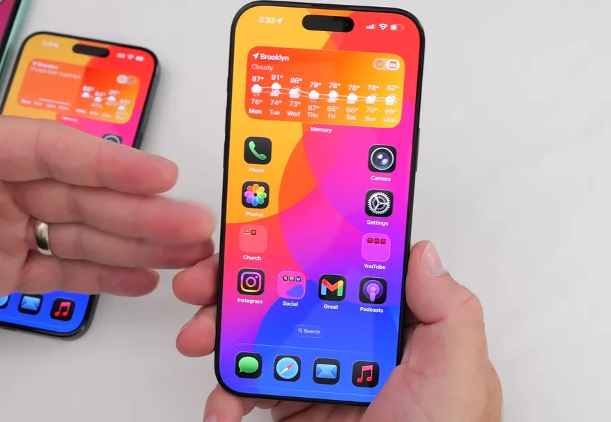 Ai nên cập nhật iOS 26 Beta 3 ngay lúc này?