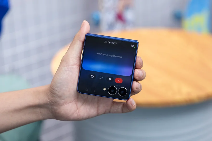 Mọi thông tin về Galaxy Z Flip7