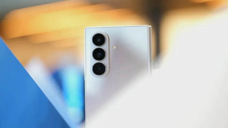 Galaxy Z Fold7 vs Z Fold6: Có phải nâng cấp đáng giá?