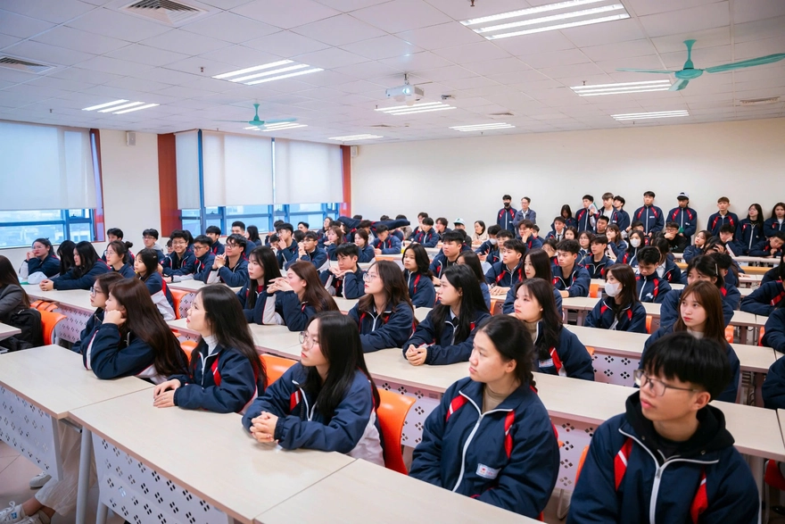 Điểm chuẩn Đại học Kinh tế Quốc dân 2025