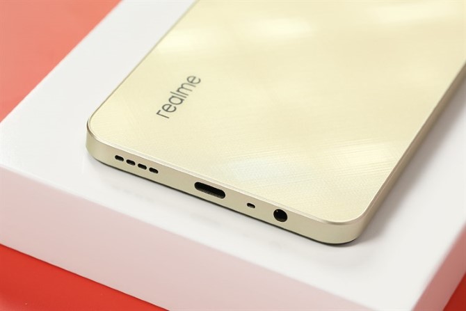 Điện thoại realme C61 4GB 128GB