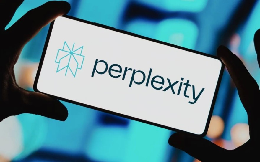 Samsung cân nhắc đưa nhiều trợ lý AI lên Galaxy S26