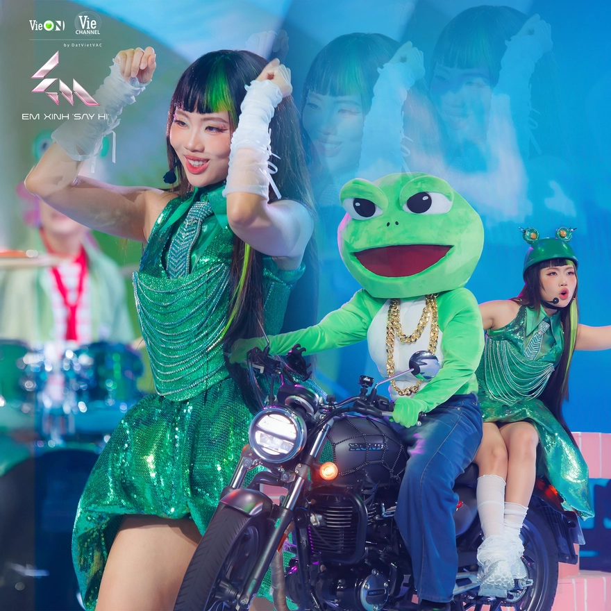 Lời bài hát Ếch Ngoài Đáy Giếng - Phương Mỹ Chi