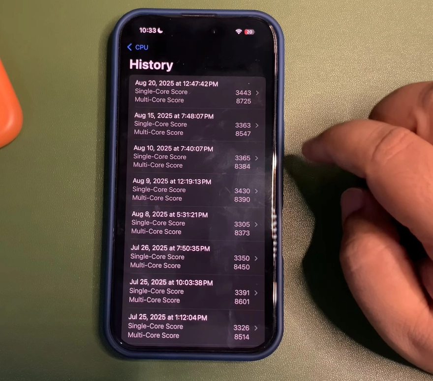 Đánh giá hiệu năng và pin của iOS 26 Public Beta 4