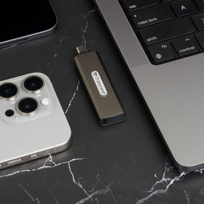 Ổ cứng di động SSD Transcend ESD330C 1TB 1050MB/s (TS1TESD330C)