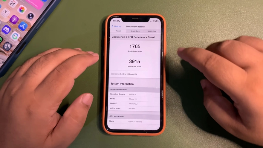 Đánh giá nhanh hiệu năng và pin iOS 26 Public Beta 5