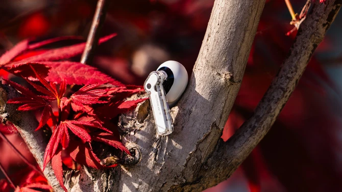 Tai nghe Bluetooth Nothing Ear (a)