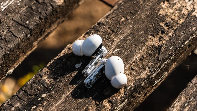 Tai nghe Bluetooth Nothing Ear (a)