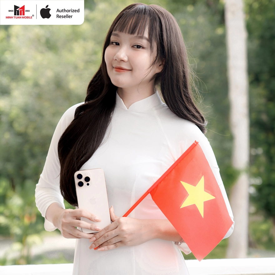 Cách chụp ảnh với cờ đỏ sao vàng cực “cháy” cho ngày Quốc khánh