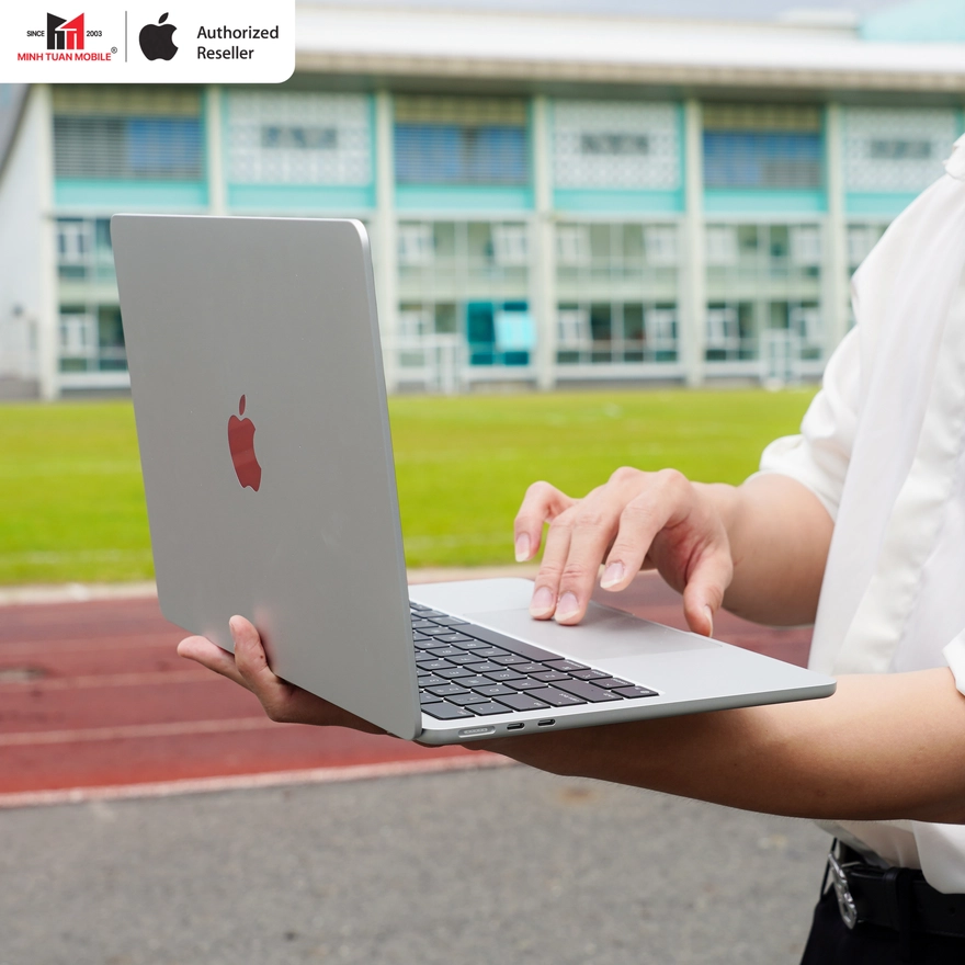 Đang phân vân giữa MacBook Air và Pro? Đây là câu trả lời