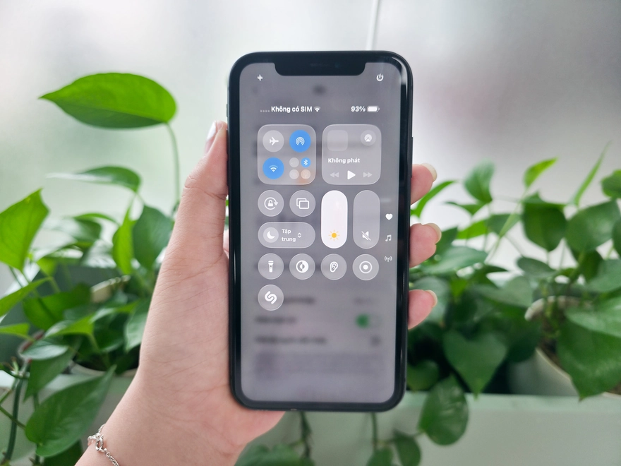 iOS 26 Beta 9 gây hao pin nóng máy? Đây là cách khắc phục