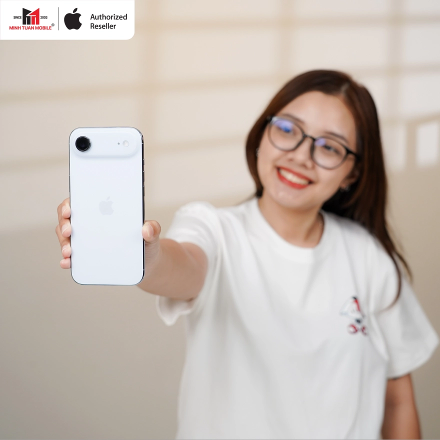 Giảm 600k và trả góp 0% lãi suất cho iPhone 17 khi mở thẻ VPBank