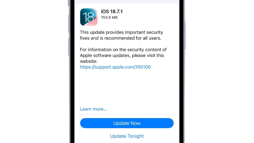 Nên cập nhật iOS 18.7.1 hay iOS 26?