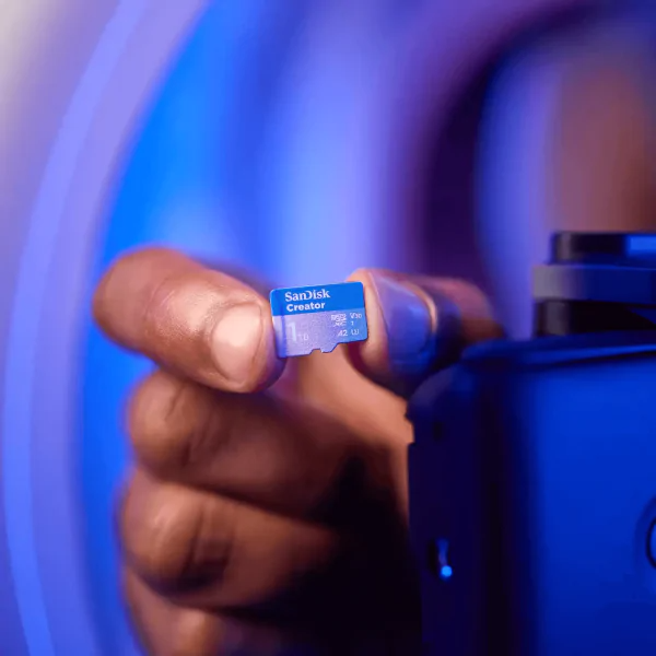 Dung lượng khổng lồ 512GB, tự do ghi hình không giới hạn