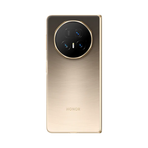 Hệ thống ba camera sau sắc nét