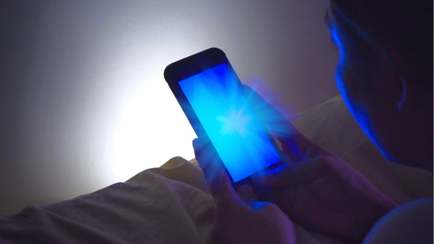 Loại màn hình nào dễ chịu cho mắt nhất