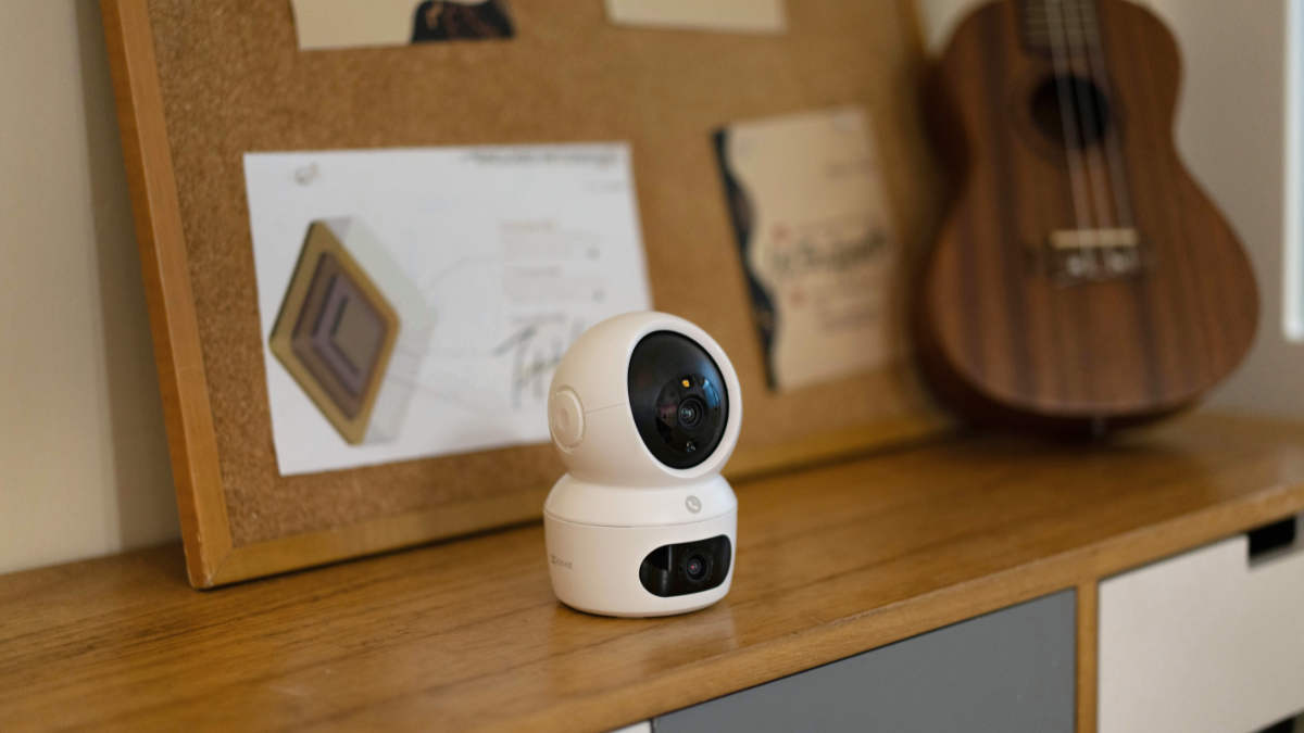 Vì sao nên chọn EZVIZ H7C Dual 2K+ cho gia đình bạn