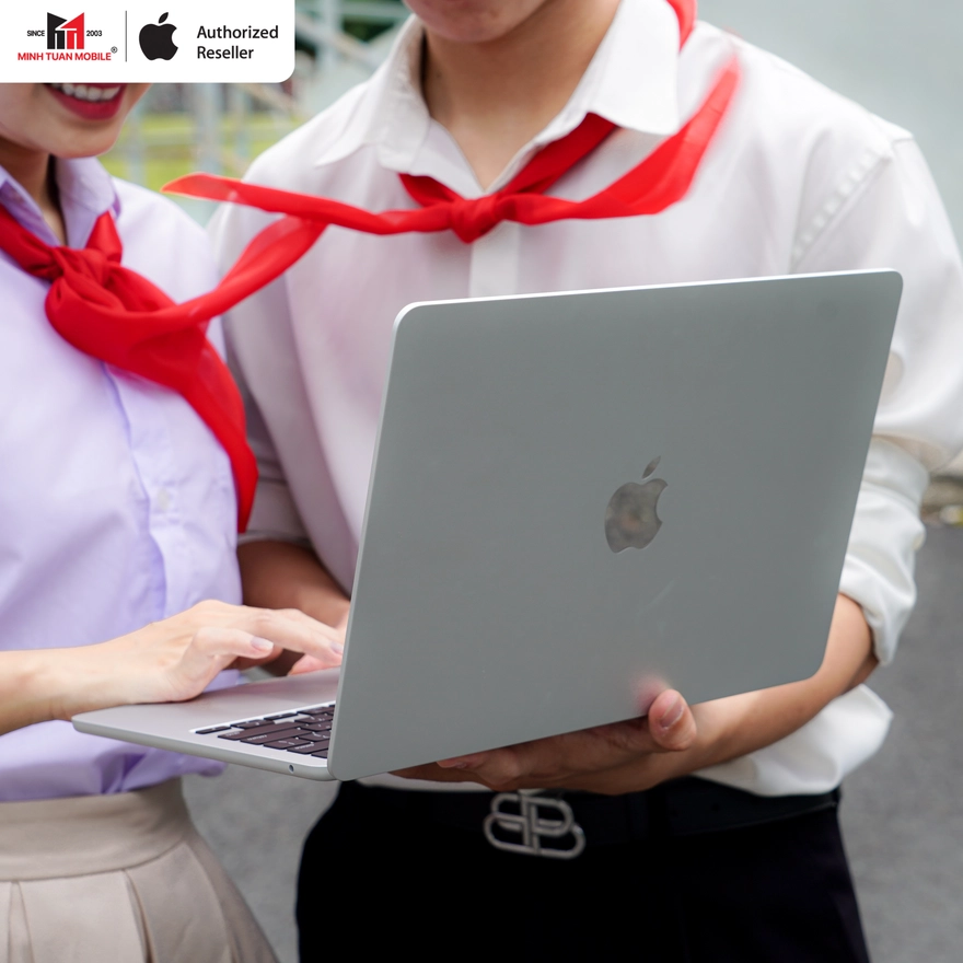 MacBook Air M4 là chiếc đáng mua nhất lúc này cho học sinh, sinh viên?