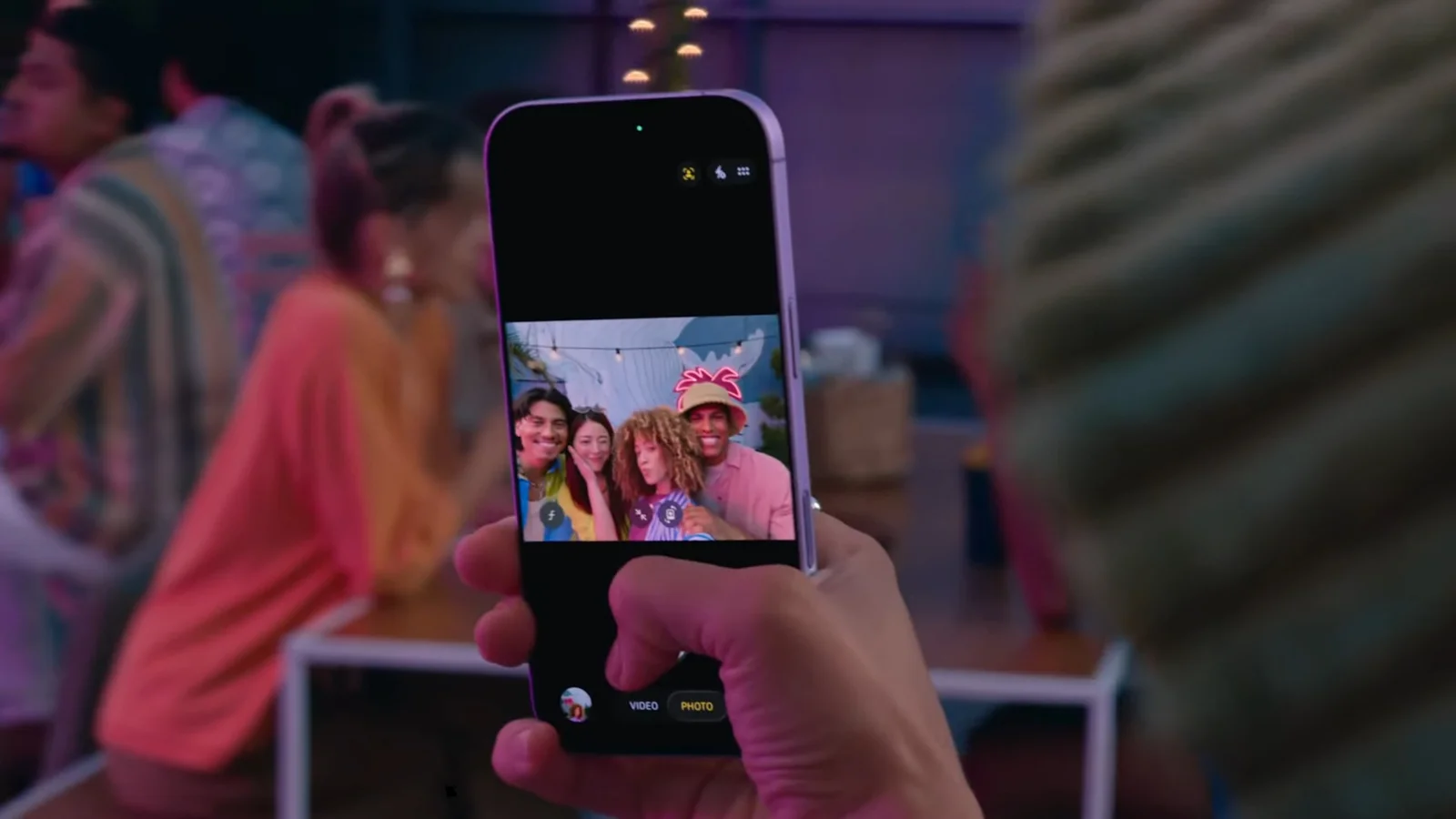 Camera selfie của iPhone 17 Pro mà lại là 