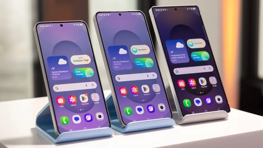 Samsung bất ngờ tạm dừng cập nhật One UI 8 hàng loạt