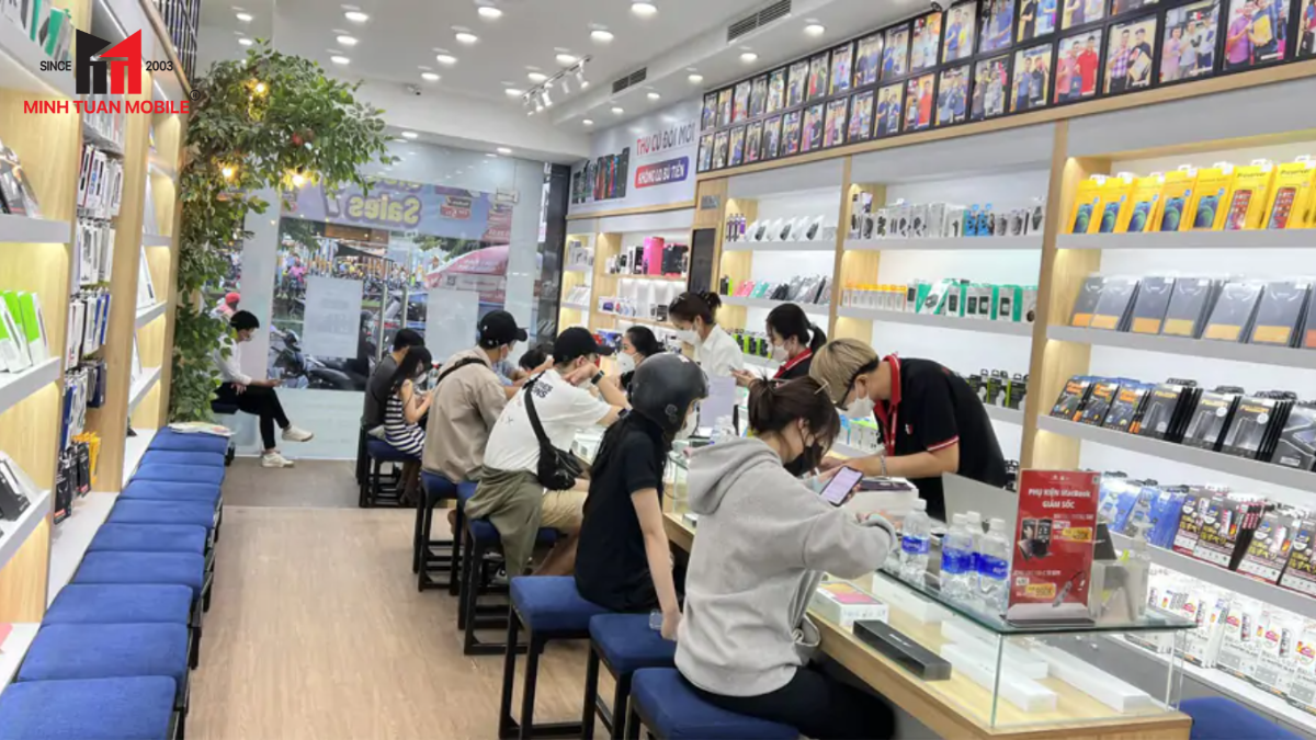 Mua điện thoại chính hãng giá tốt tại Minh Tuấn Mobile