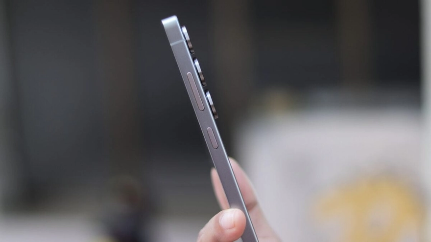 Dòng Galaxy S26 sẽ mỏng và nhẹ hơn thế hệ trước