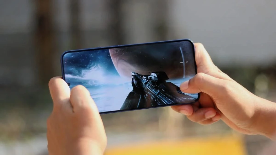 Galaxy S26 sẽ không nâng độ sáng màn hình như mong đợi