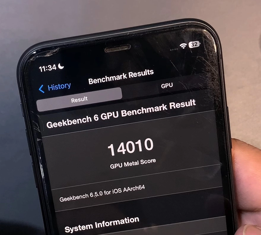 iOS 26.1 trên iPhone 11: Ổn định và pin trâu ấn tượng!