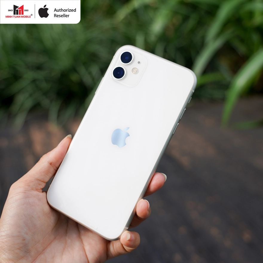 iPhone 11 cũ giá 6 Triệu: 