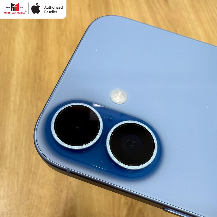 iPhone 17 đạt giải Điện thoại của năm: Có nên mua ngay?