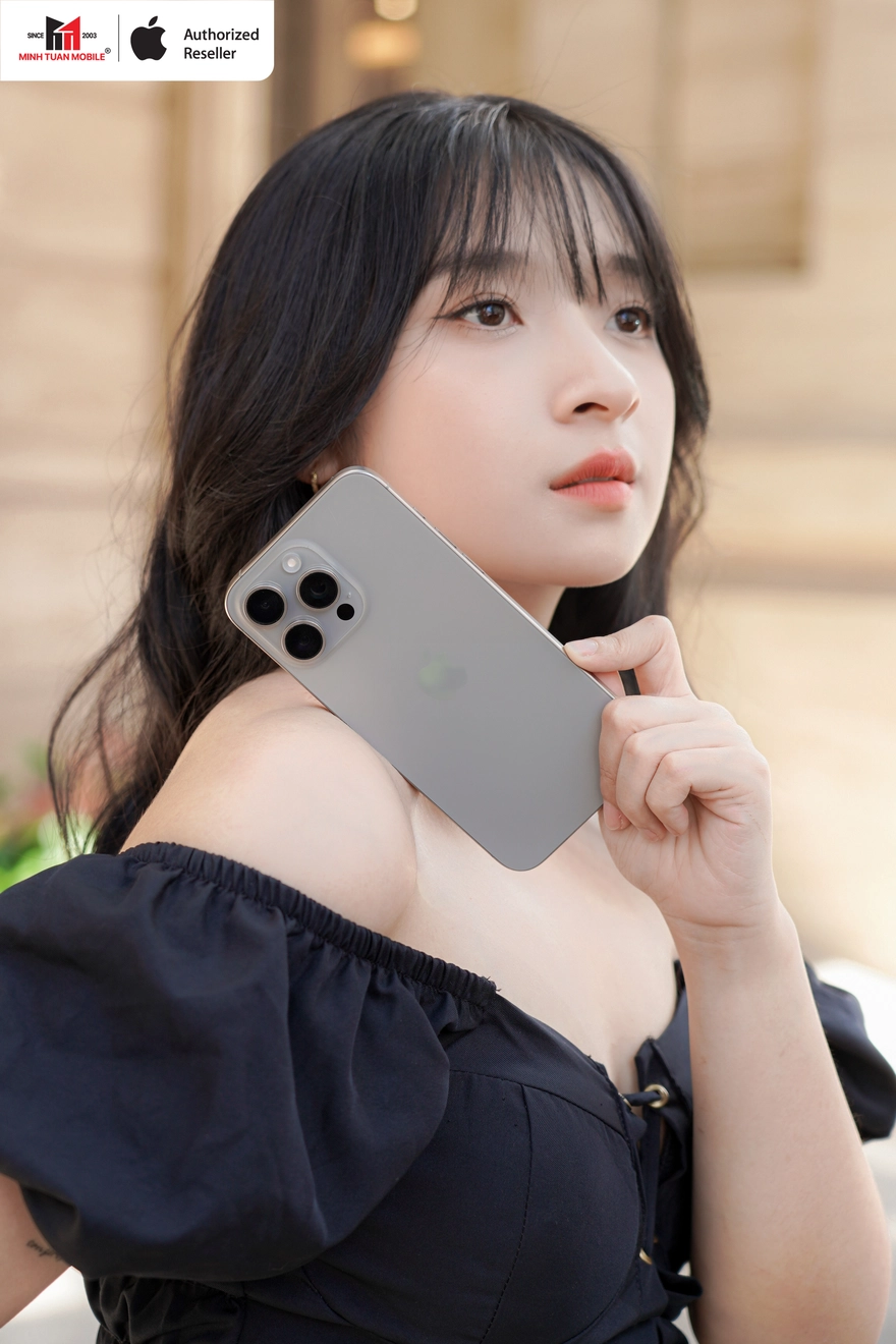 Kết năm 2025: Lý do bạn nên chọn iPhone 15 Pro Max cũ