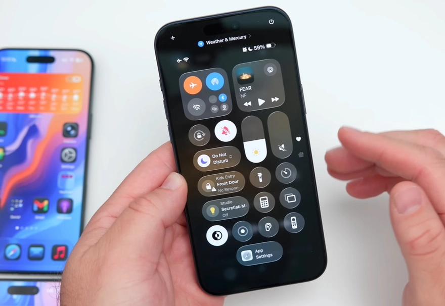 Review iOS 26.2: Hiệu năng mượt nhưng vẫn còn lỗi tồn đọng?