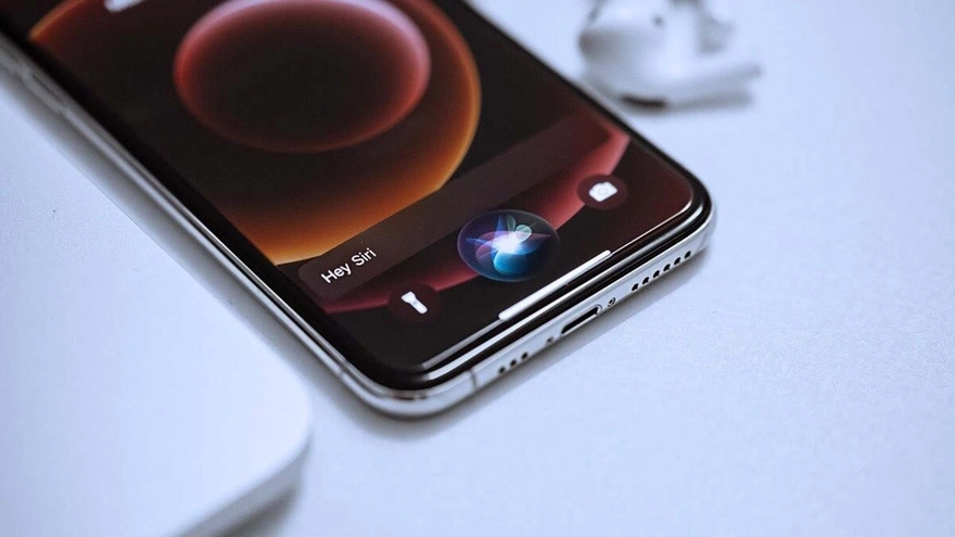 Apple sẽ biến Siri thành siêu trí tuệ AI từ iOS 26.4