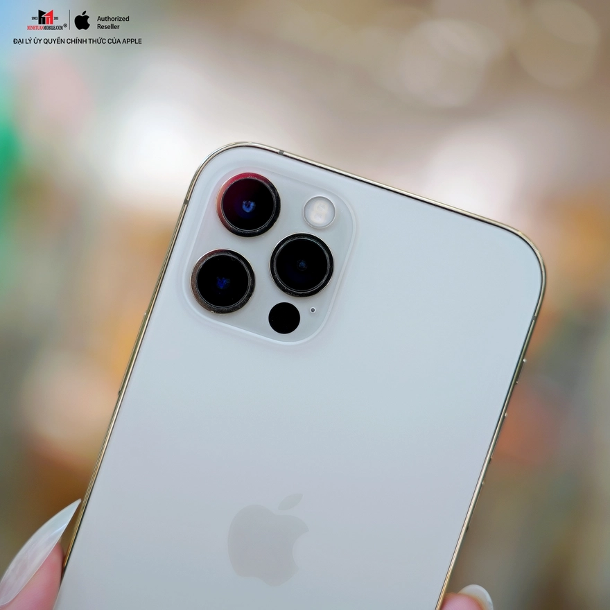 iPhone 12 Pro: Món hời 