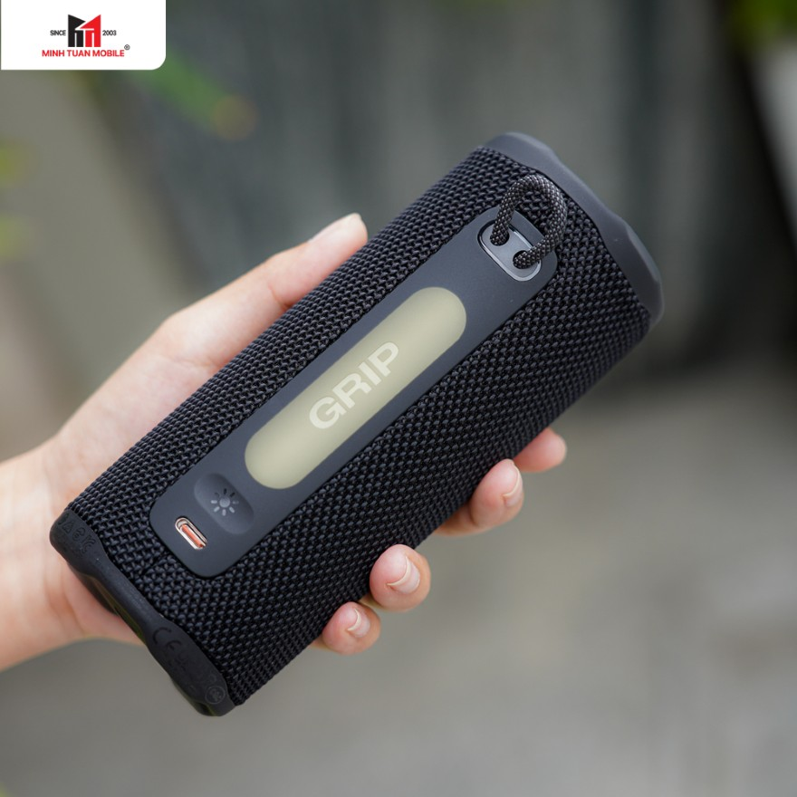Đánh giá JBL Grip, loa Bluetooth nhỏ gọn, pin lâu & bền bỉ