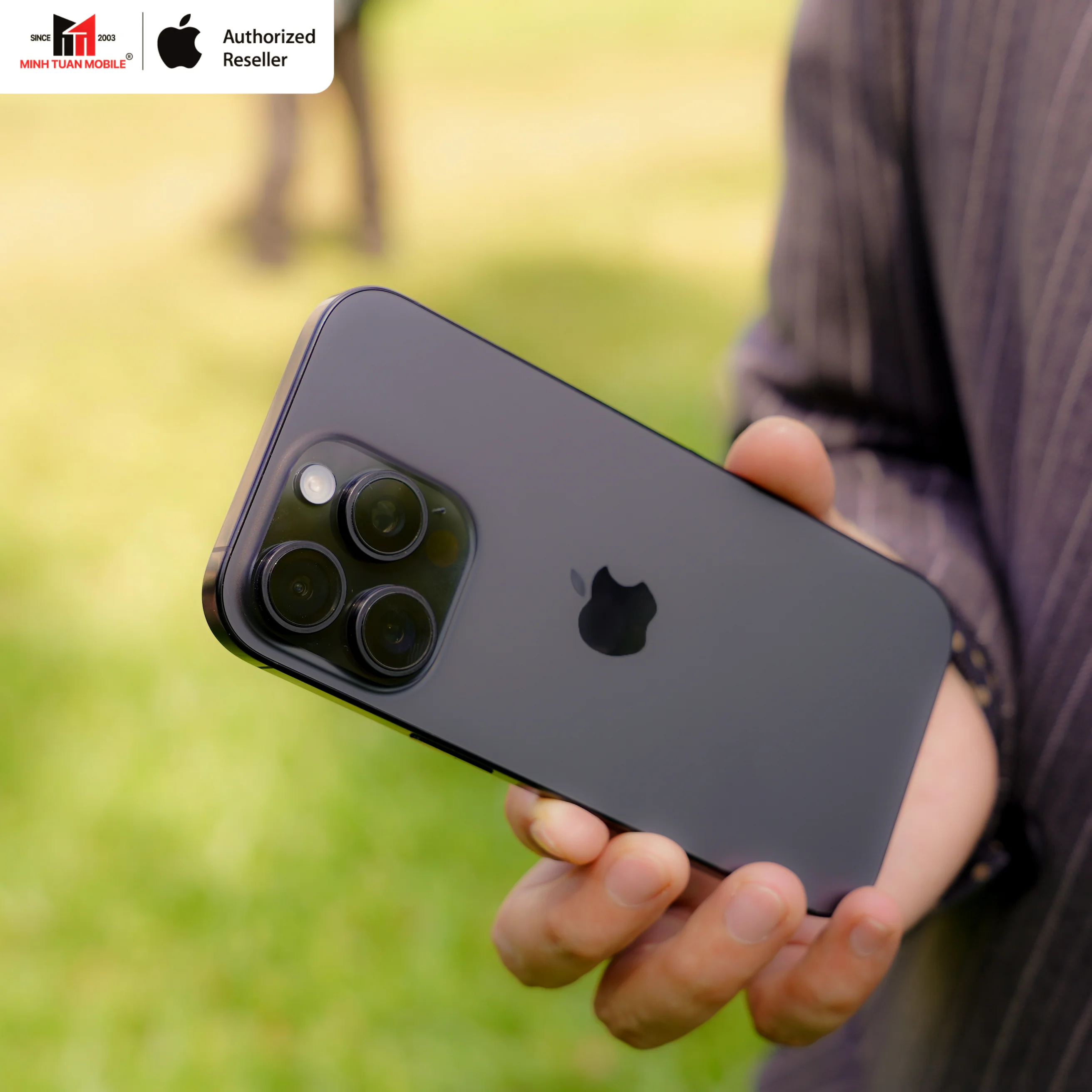 Du xuân nên lựa máy nào pin trâu camera lại đỉnh