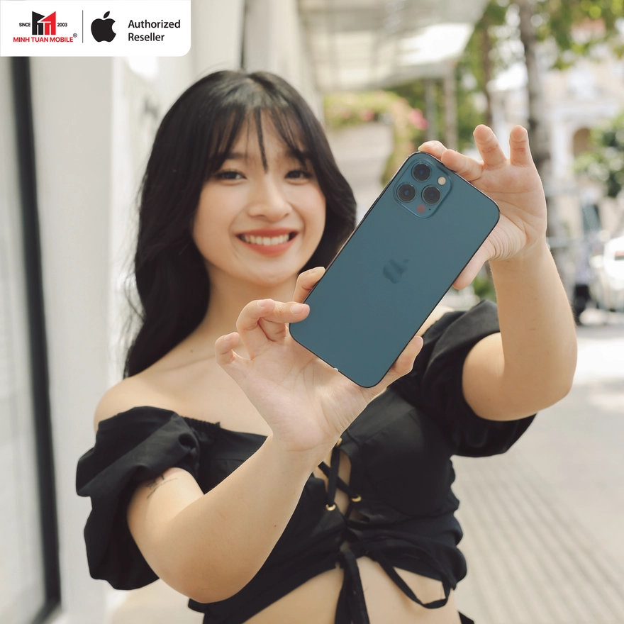 iPhone 12 Pro Max bất ngờ hot trở lại: Giá rẻ, dùng vẫn ngon