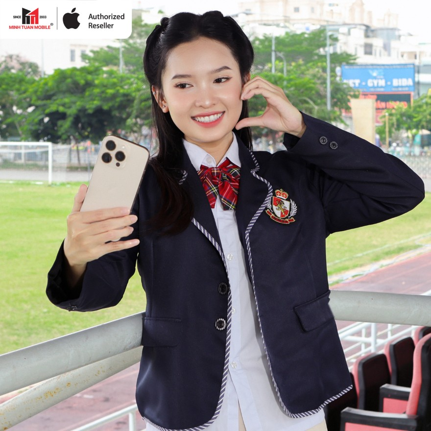 Du Xuân nên chọn iPhone nào pin trâu, camera đỉnh?